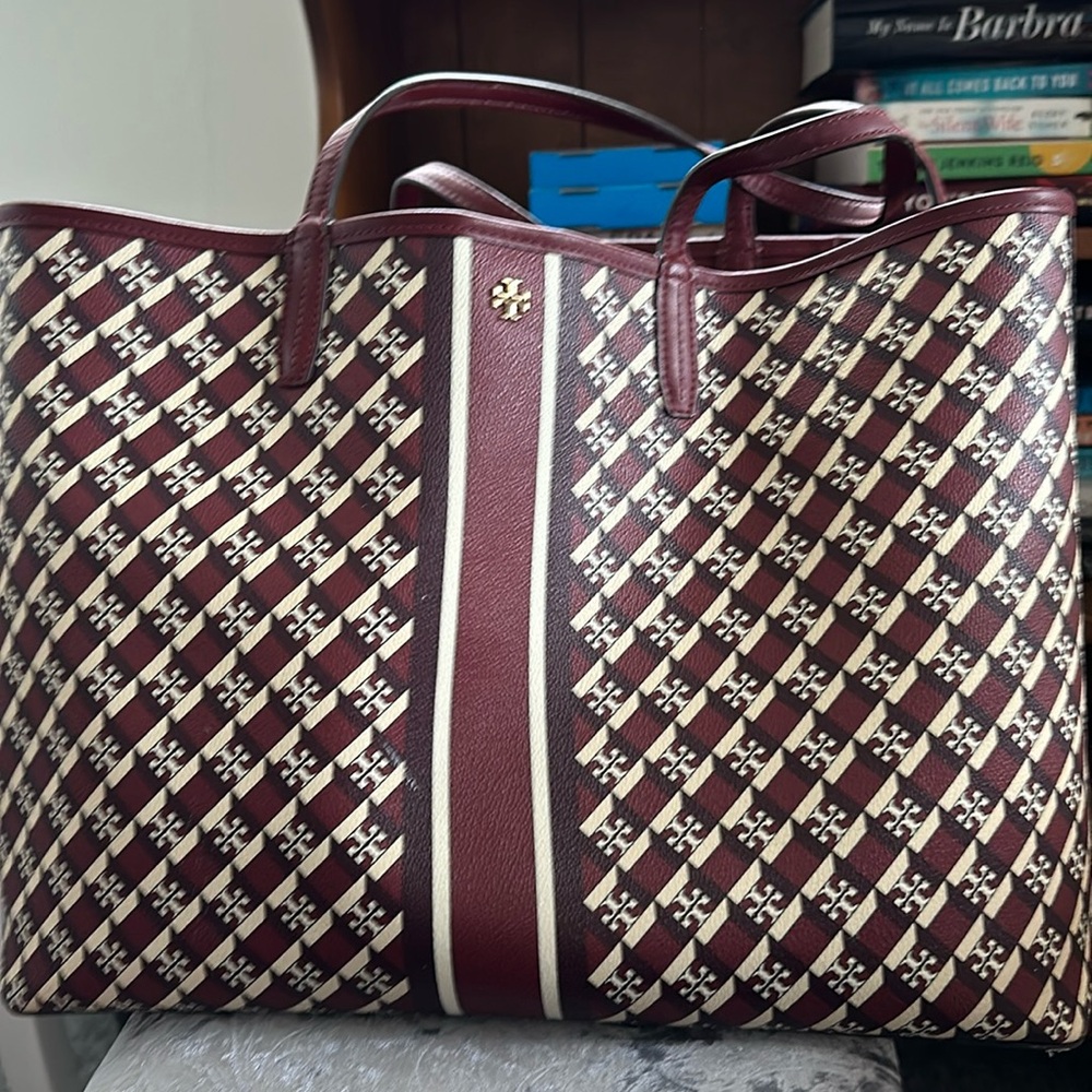 Tory Burch tote